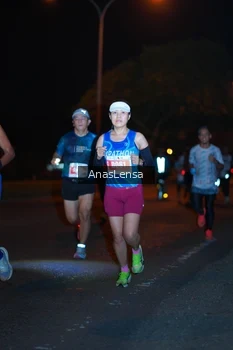 Runner Photo 4341117