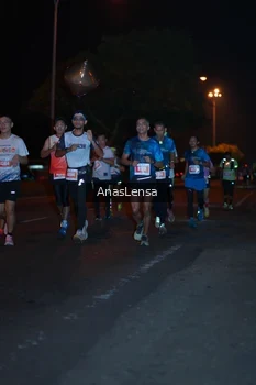 Runner Photo 4341118