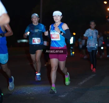 Runner Photo 4341134