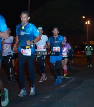Runner Photo 4341178