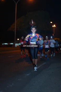 Runner Photo 4341181