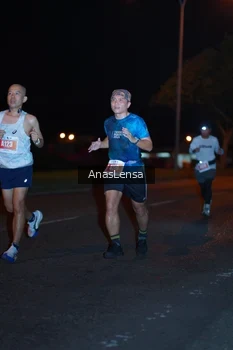 Runner Photo 4341186