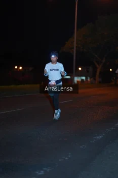 Runner Photo 4341190