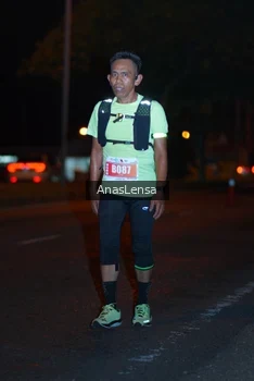 Runner Photo 4341191