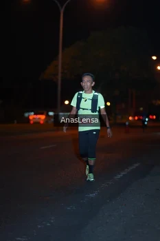 Runner Photo 4341193