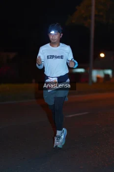 Runner Photo 4341198