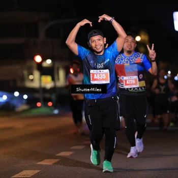 Runner Photo 4341215