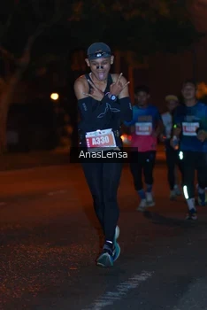 Runner Photo 4341267