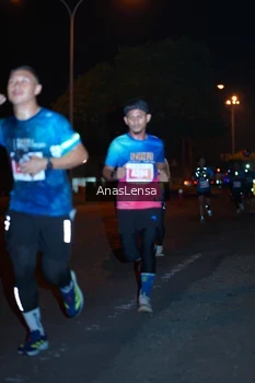 Runner Photo 4341293