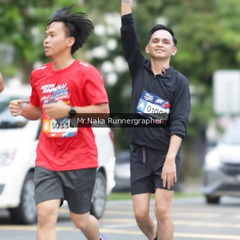 Runner Photo 43413