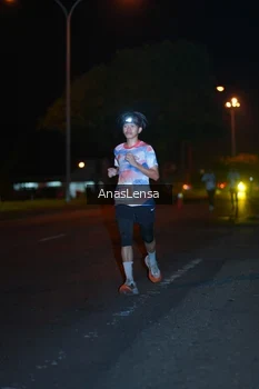 Runner Photo 4341360