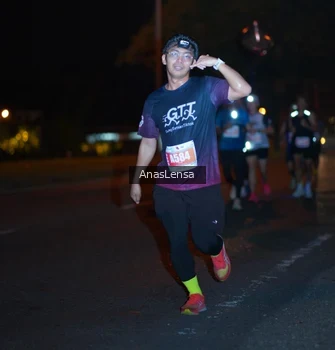 Runner Photo 4341376