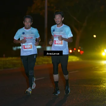 Runner Photo 4341395