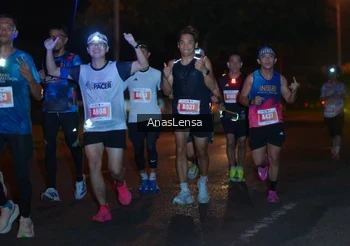 Runner Photo 4341451