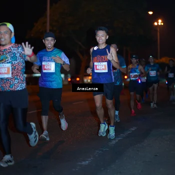 Runner Photo 4341480