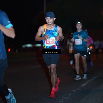 Runner Photo 4341507