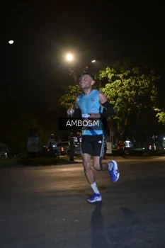 Runner Photo 4341531