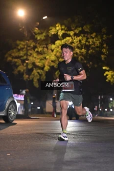 Runner Photo 4341537
