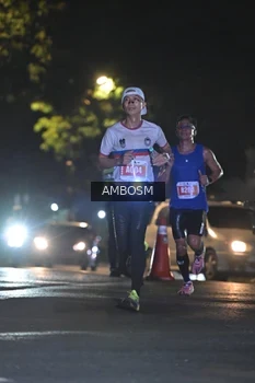 Runner Photo 4341548