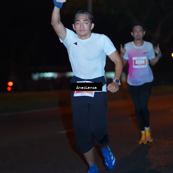 Runner Photo 4341551