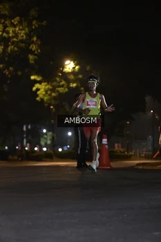 Runner Photo 4341556