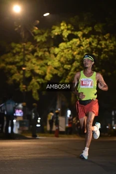 Runner Photo 4341568