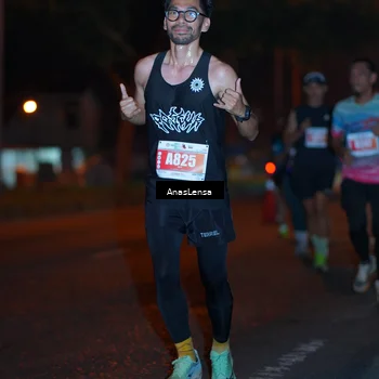 Runner Photo 4341574