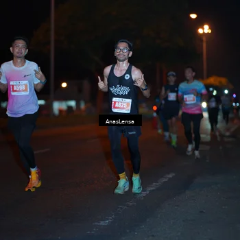 Runner Photo 4341576