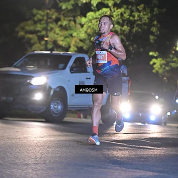 Runner Photo 4341617