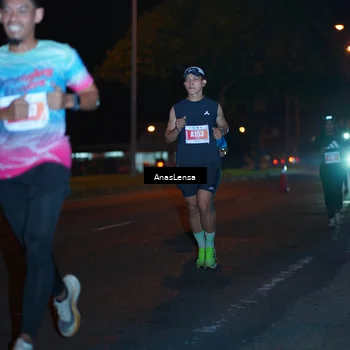 Runner Photo 4341655