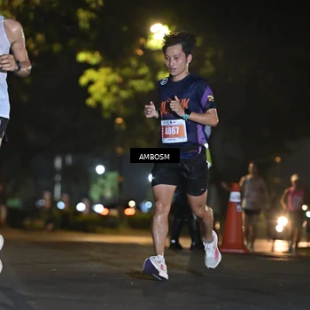 Runner Photo 4341692