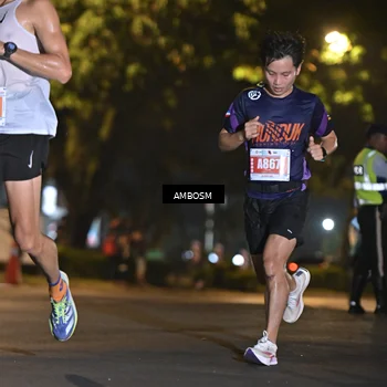 Runner Photo 4341693
