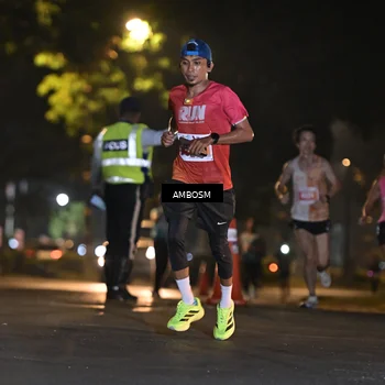 Runner Photo 4341696