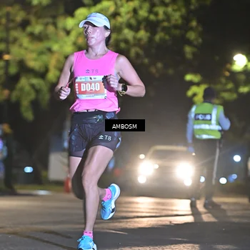 Runner Photo 4341701