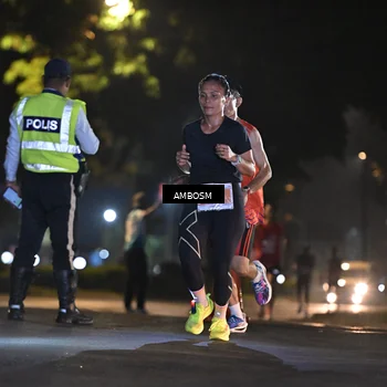 Runner Photo 4341713