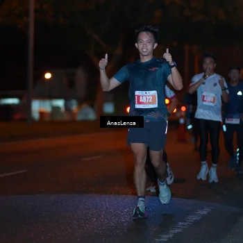 Runner Photo 4341723