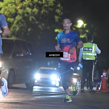 Runner Photo 4341733
