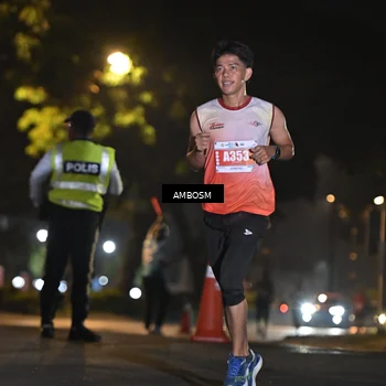 Runner Photo 4341758