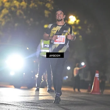 Runner Photo 4341759