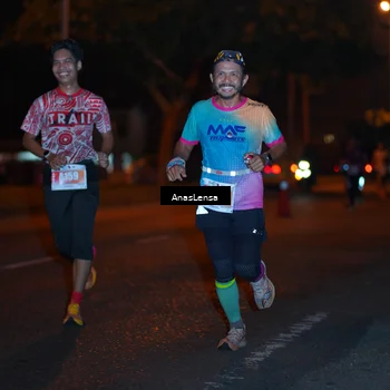 Runner Photo 4341798