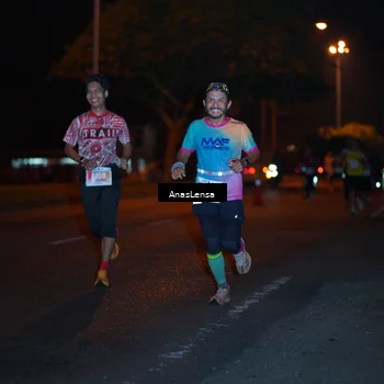Runner Photo 4341801