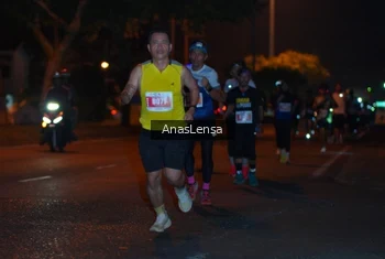 Runner Photo 4341819