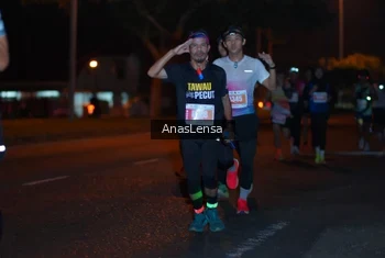 Runner Photo 4341822