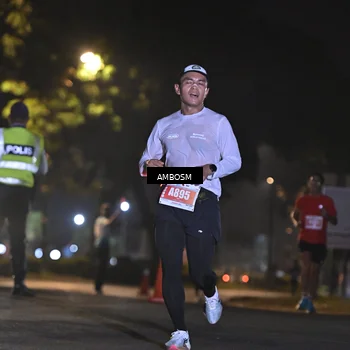 Runner Photo 4341833