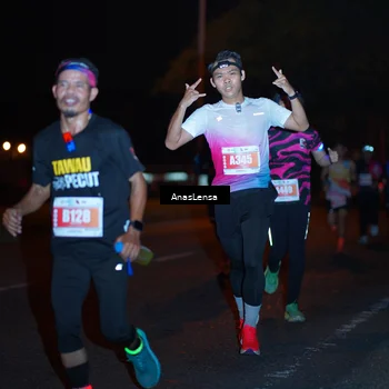 Runner Photo 4341837