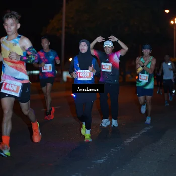 Runner Photo 4341855