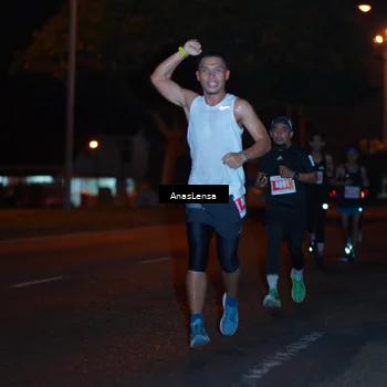 Runner Photo 4341868