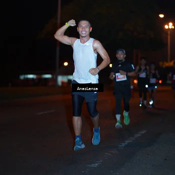 Runner Photo 4341874
