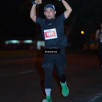 Runner Photo 4341877