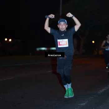 Runner Photo 4341882